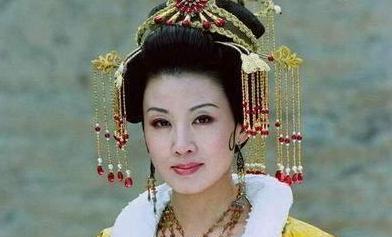 不思议迷宫黑白皇后打法攻略（揭秘黑白皇后关键技巧）
