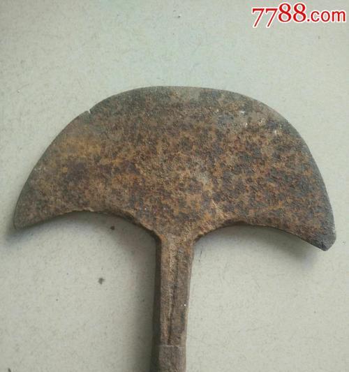 月牙斧锻造方法是什么？需要哪些材料？